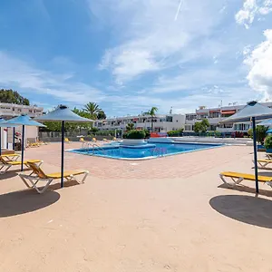 Ricky Place - Chaparral Complex Appartement